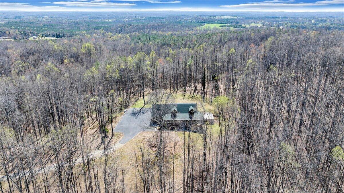 661 N Briar Mountain RD