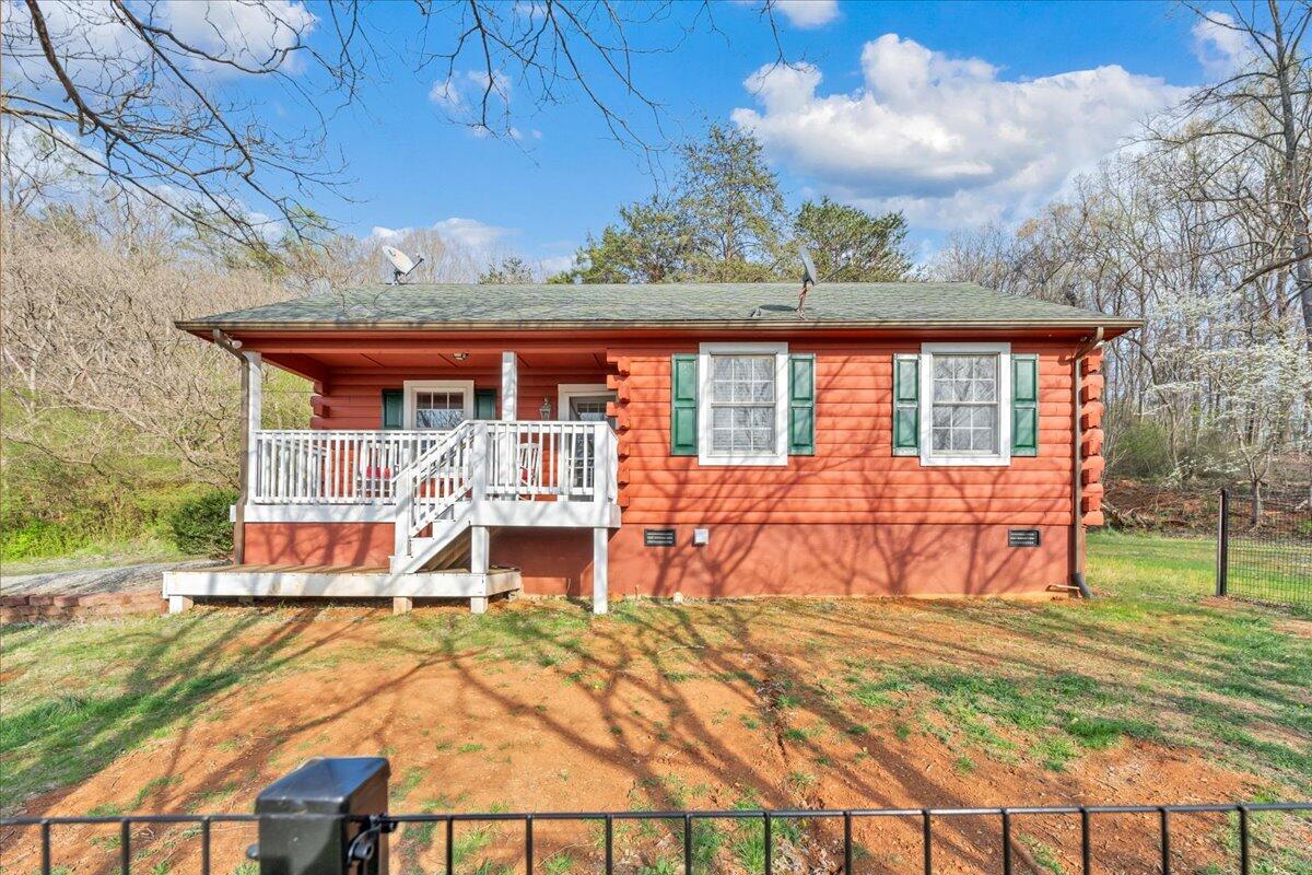 565 Donald AVE