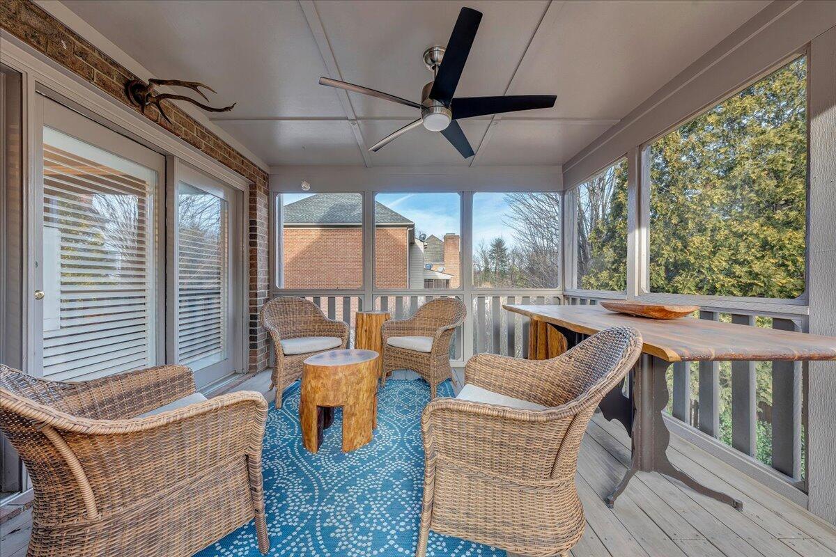 4434 Brentwood CT