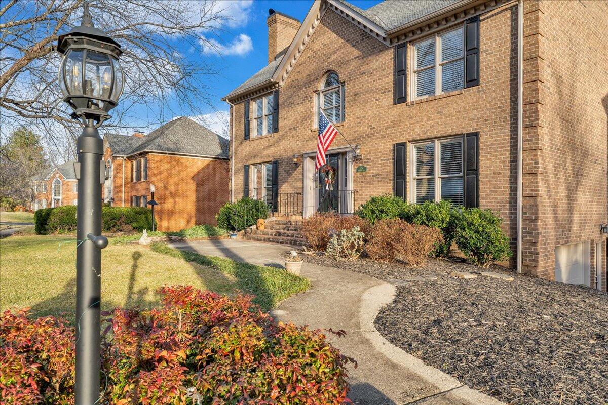 4434 Brentwood CT