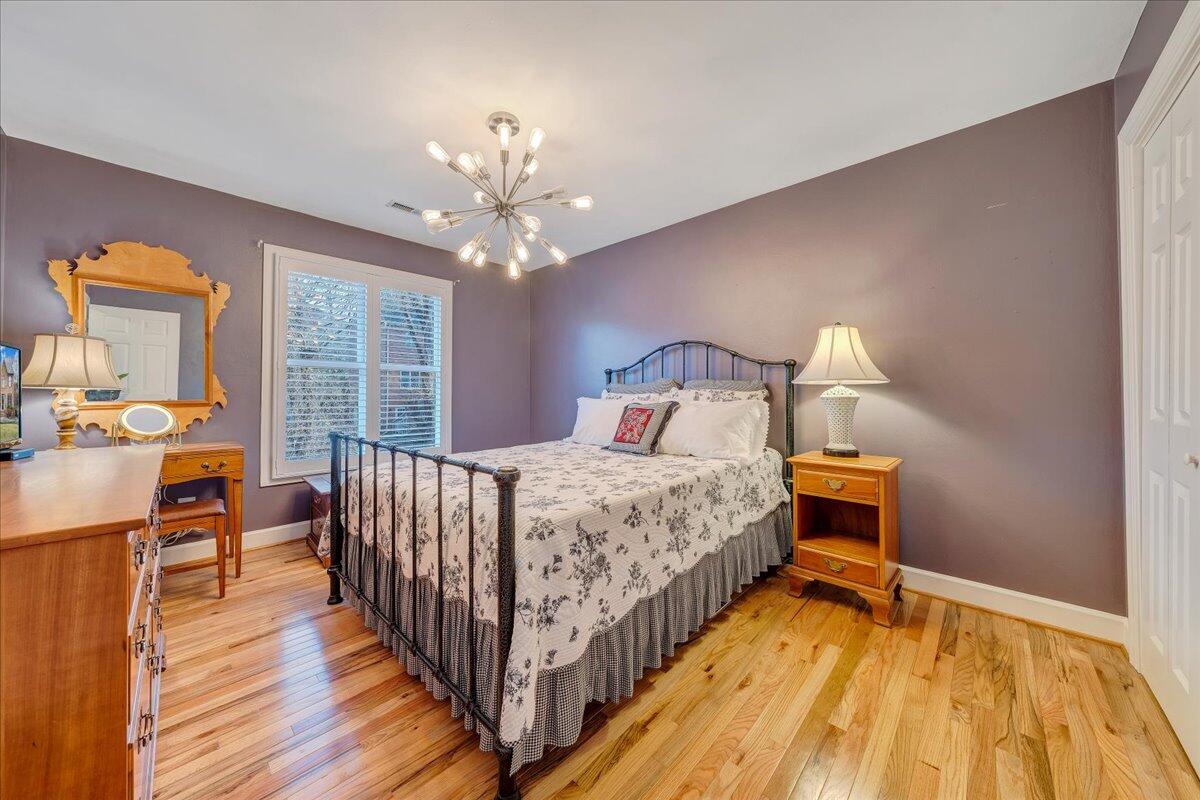 4434 Brentwood CT