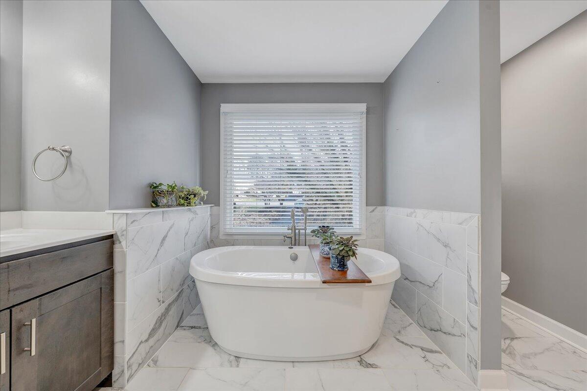 4434 Brentwood CT