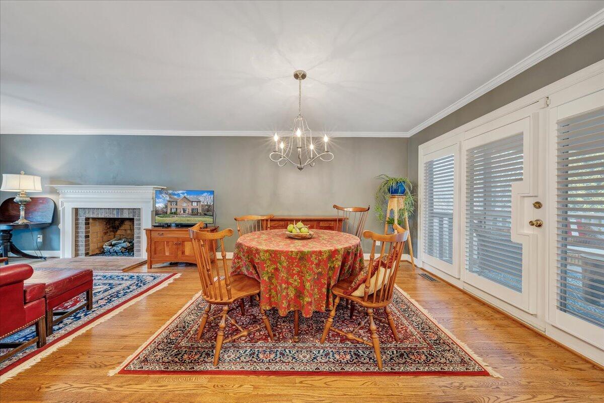 4434 Brentwood CT
