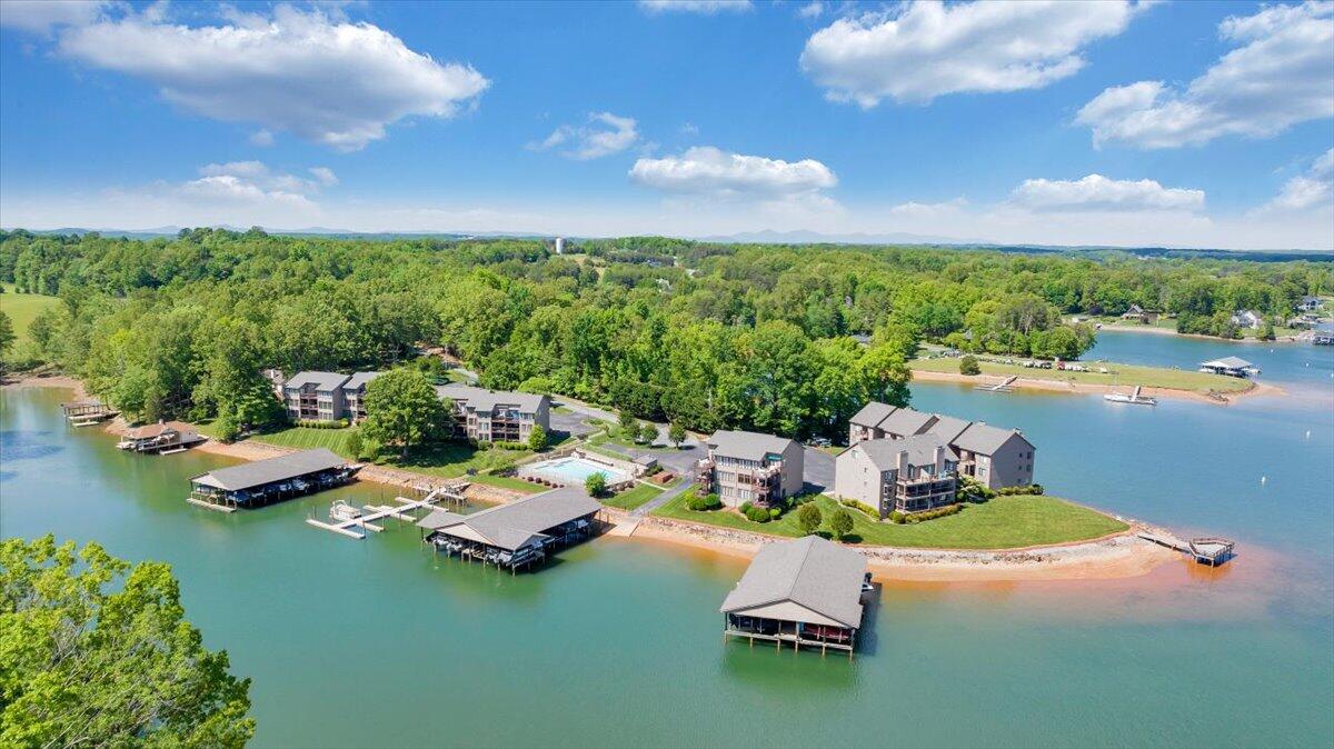 620 Montevista RD Unit: 602