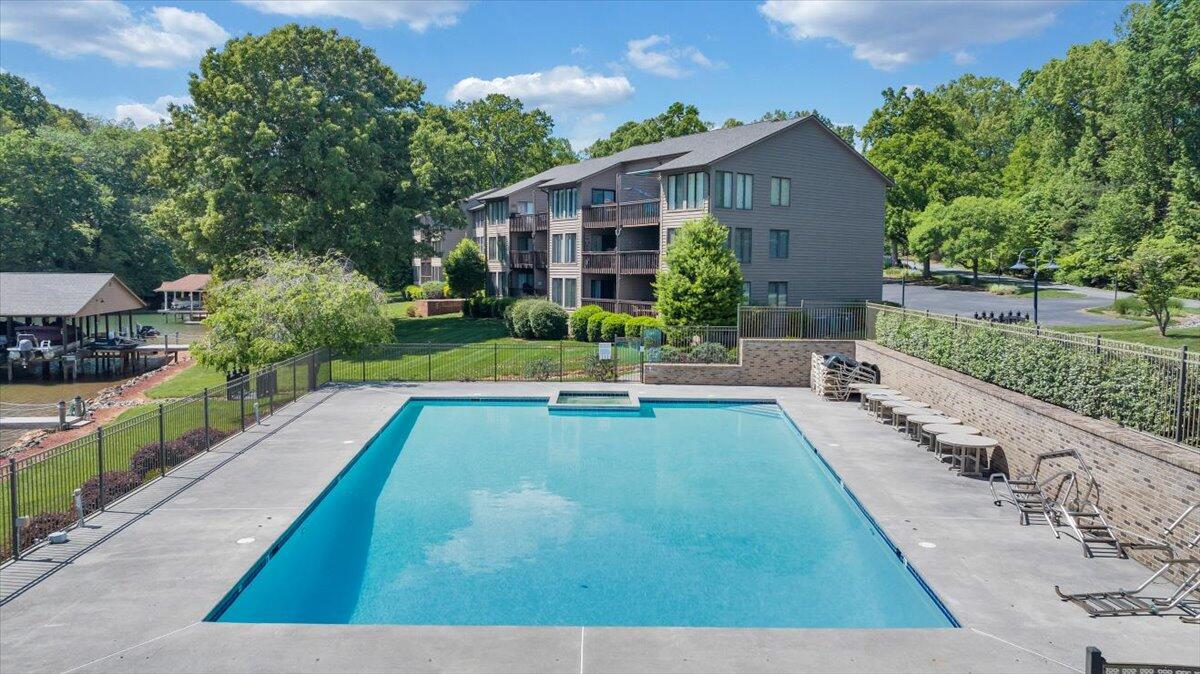 620 Montevista RD Unit: 602