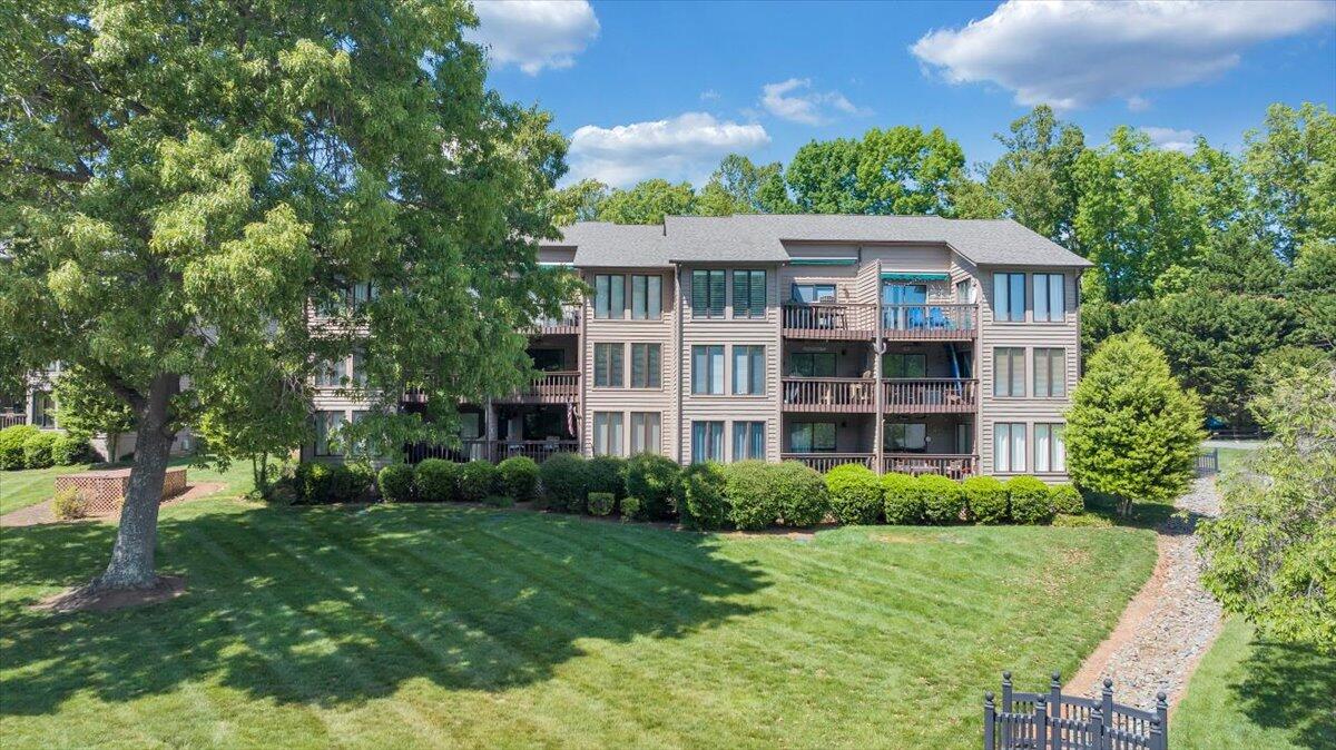 620 Montevista RD Unit: 602