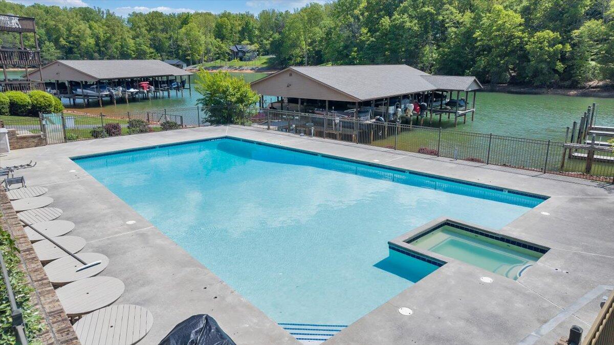 620 Montevista RD Unit: 602