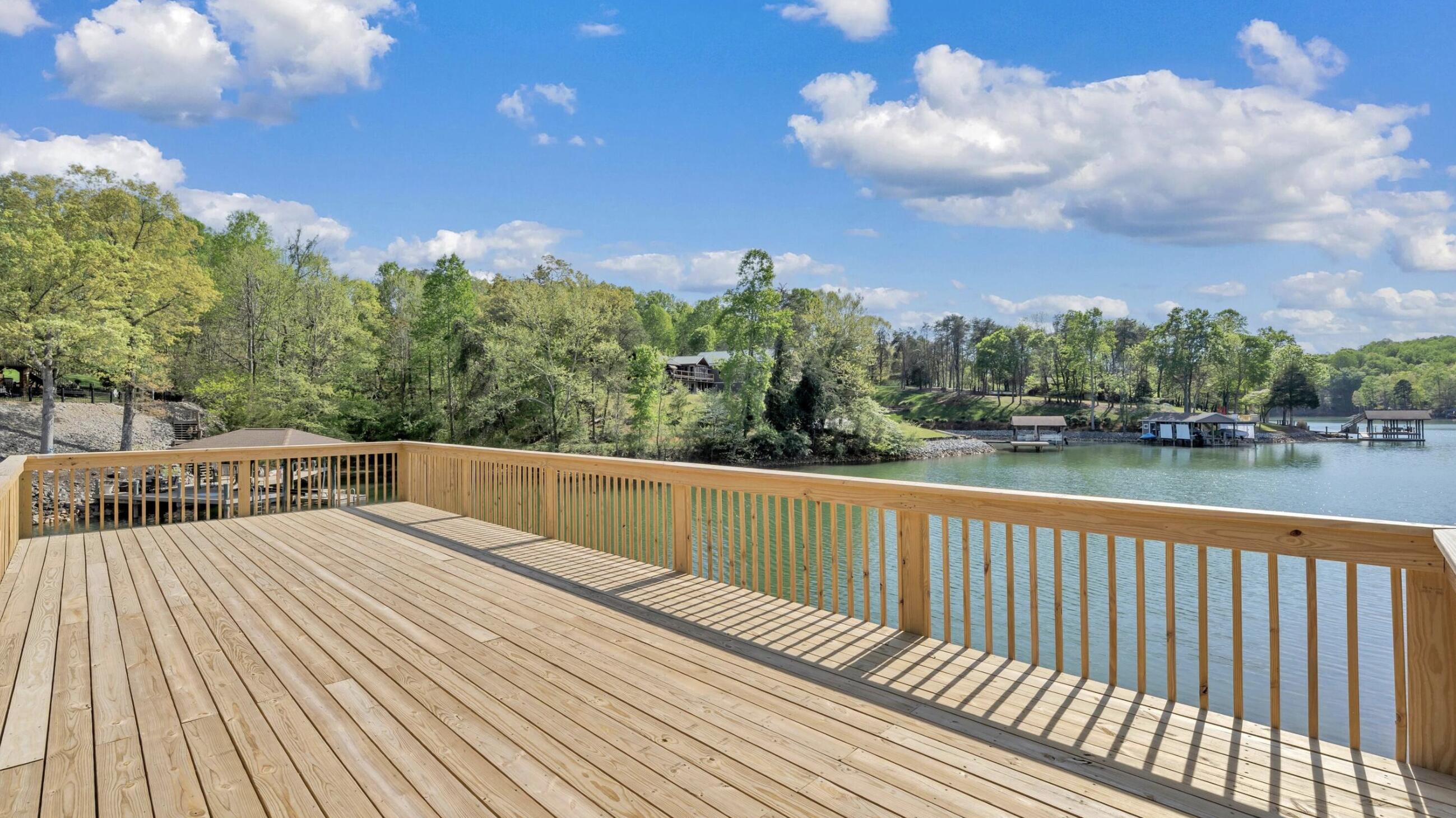 2937 Blount DR