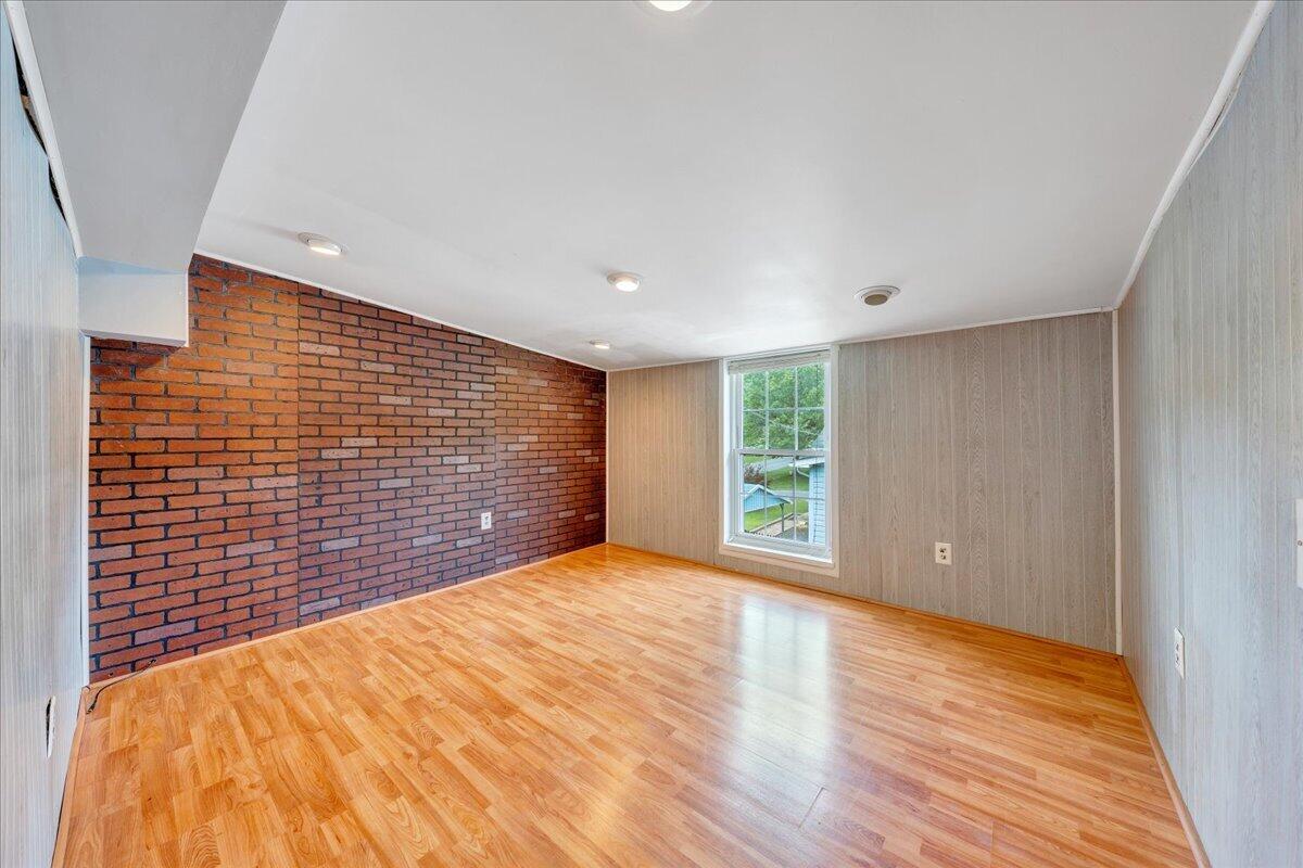1408 Hatcher AVE