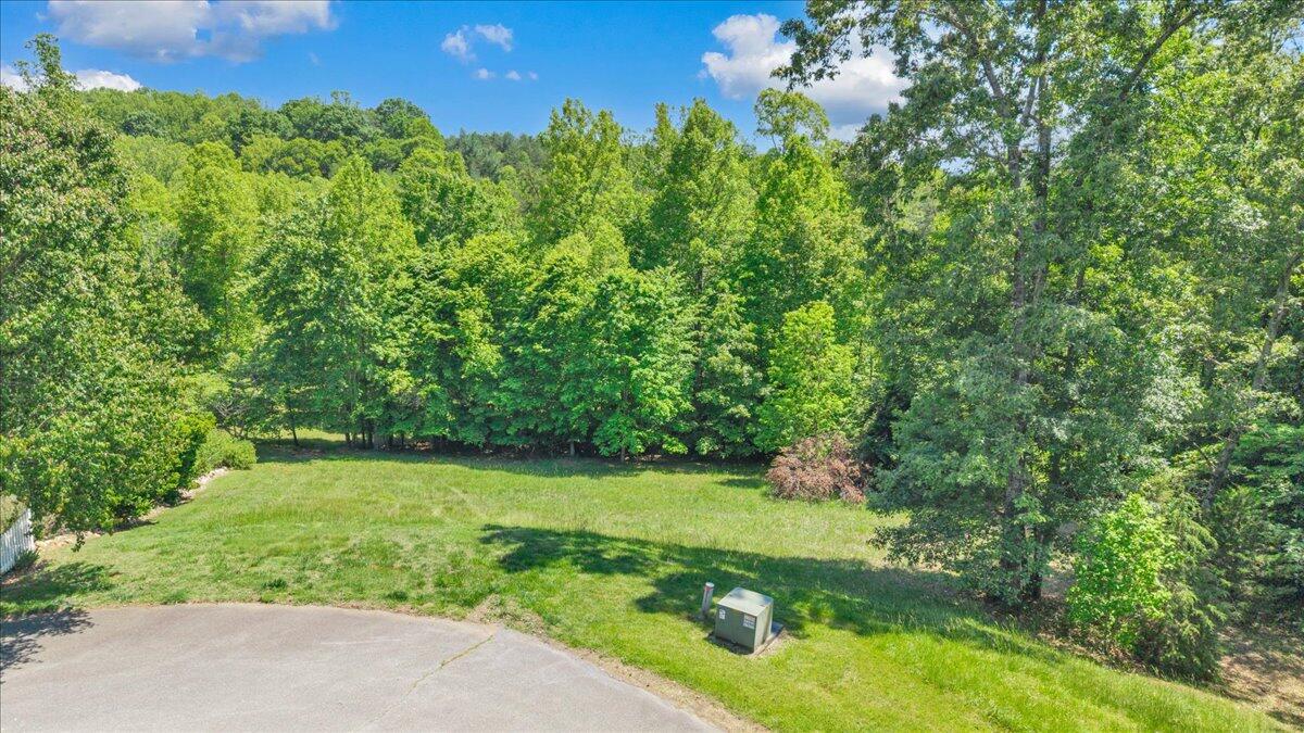 Lot 13 Independence LN