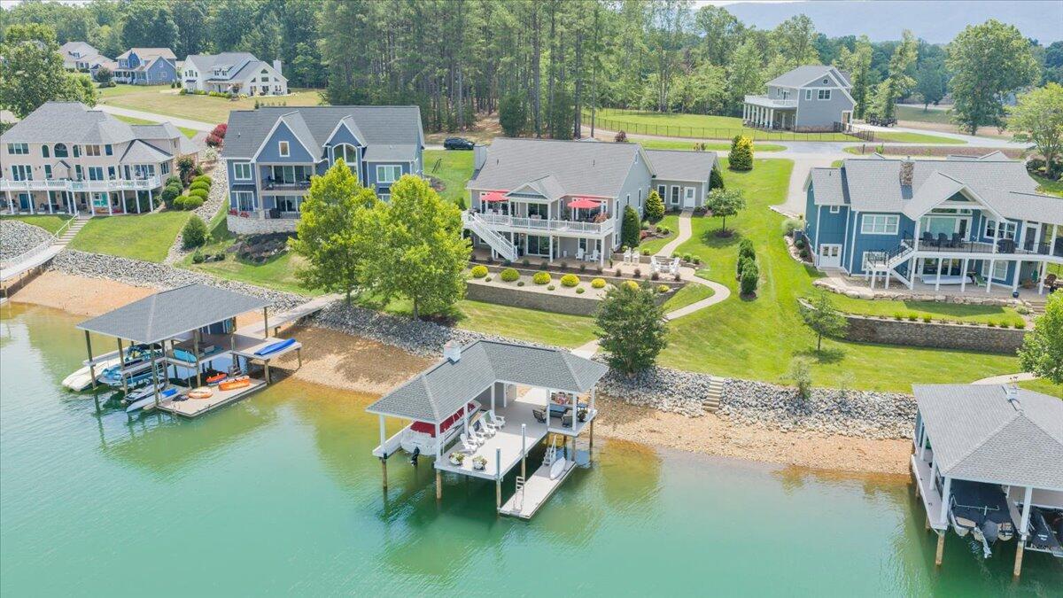 290 Sunset Pointe DR