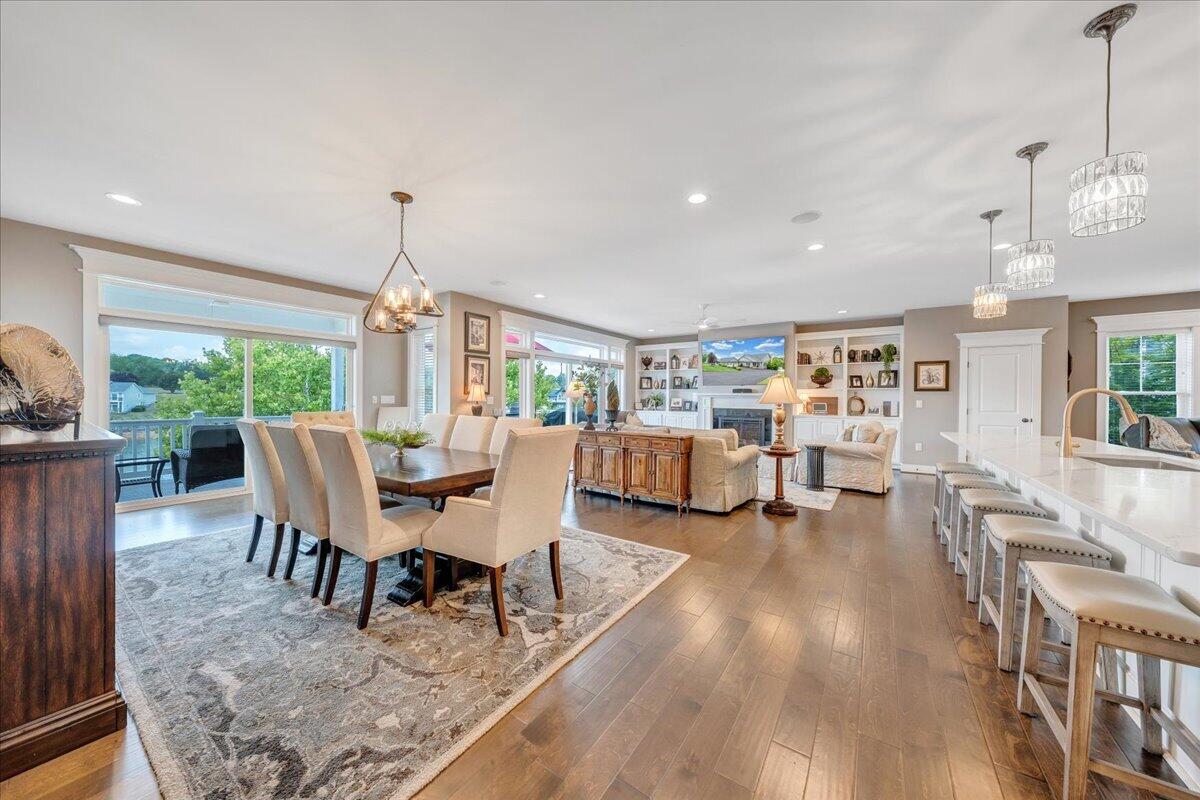 290 Sunset Pointe DR