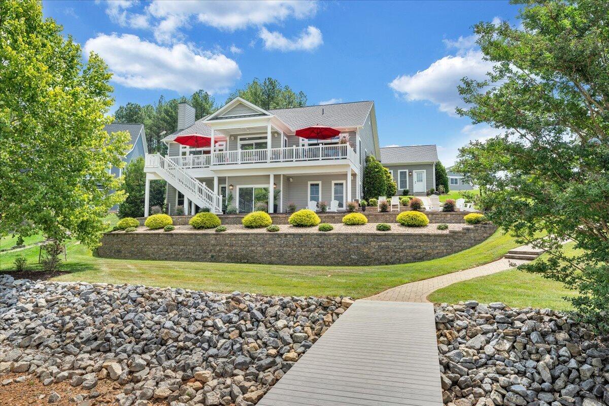 290 Sunset Pointe DR