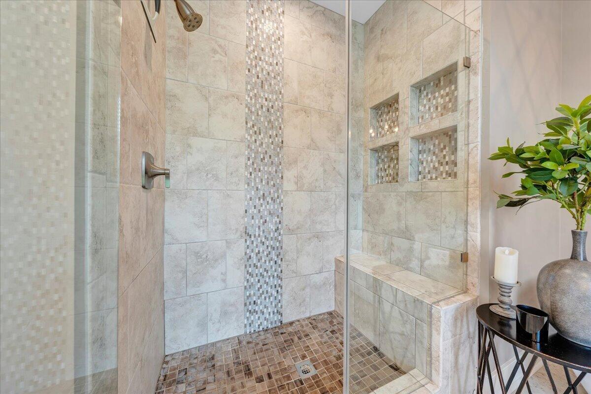 290 Sunset Pointe DR