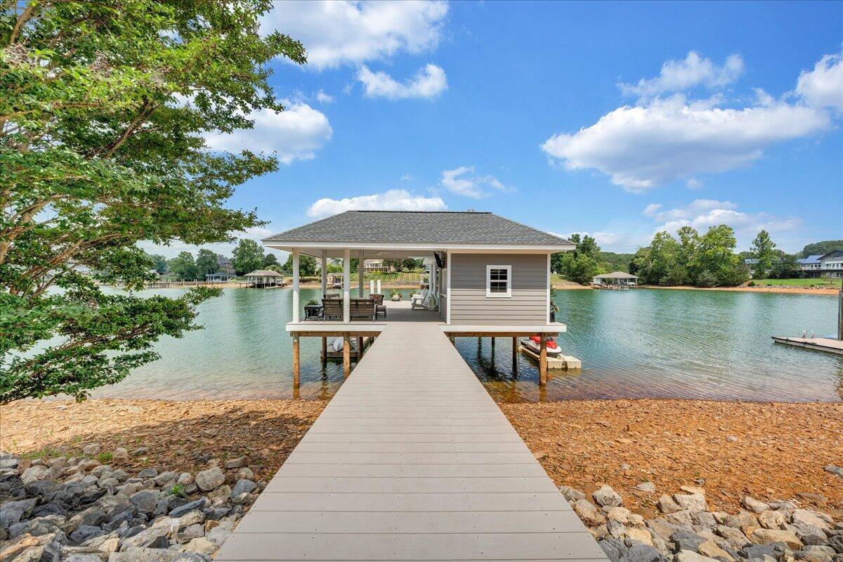 290 Sunset Pointe DR