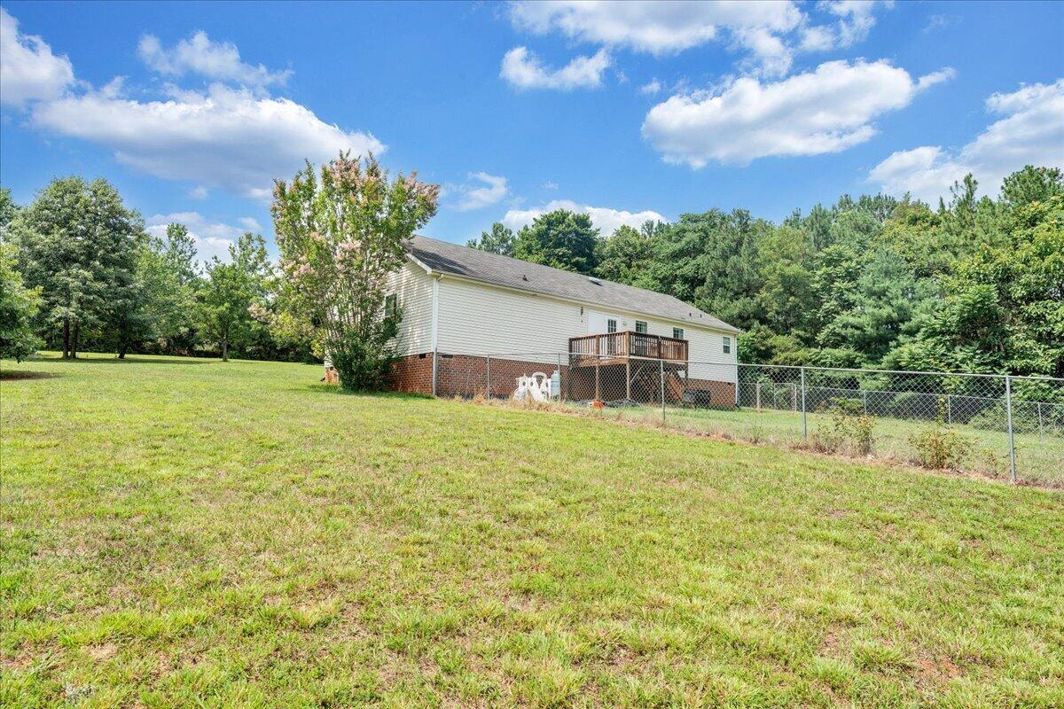 1064 Lipscomb RD