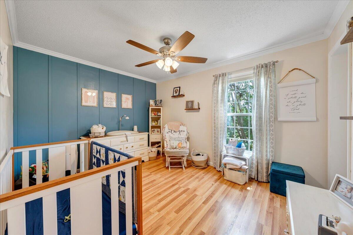 1064 Lipscomb RD