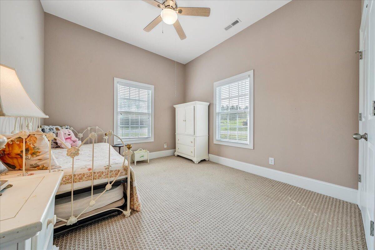 1119 Parkhall RD