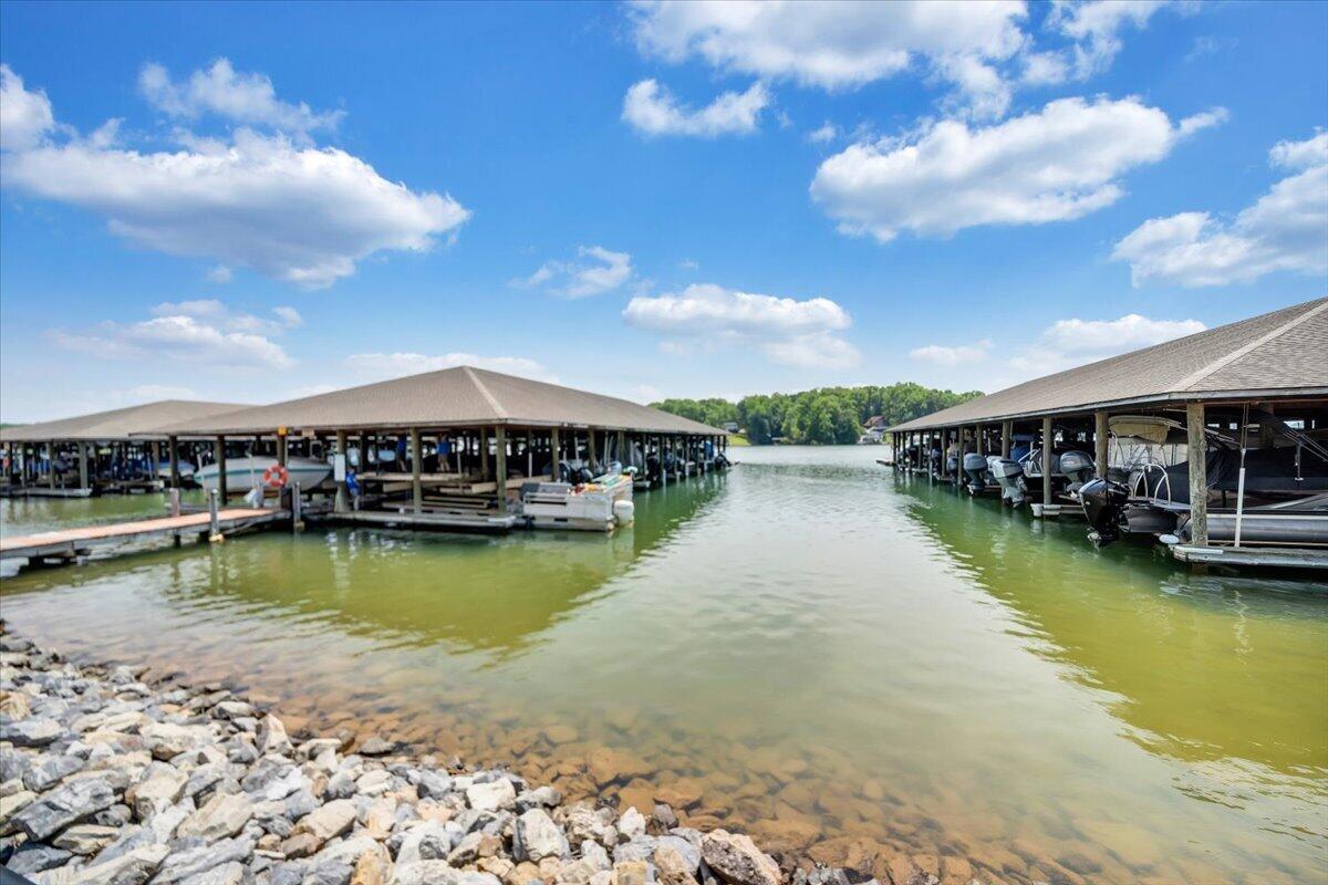 1119 Parkhall RD