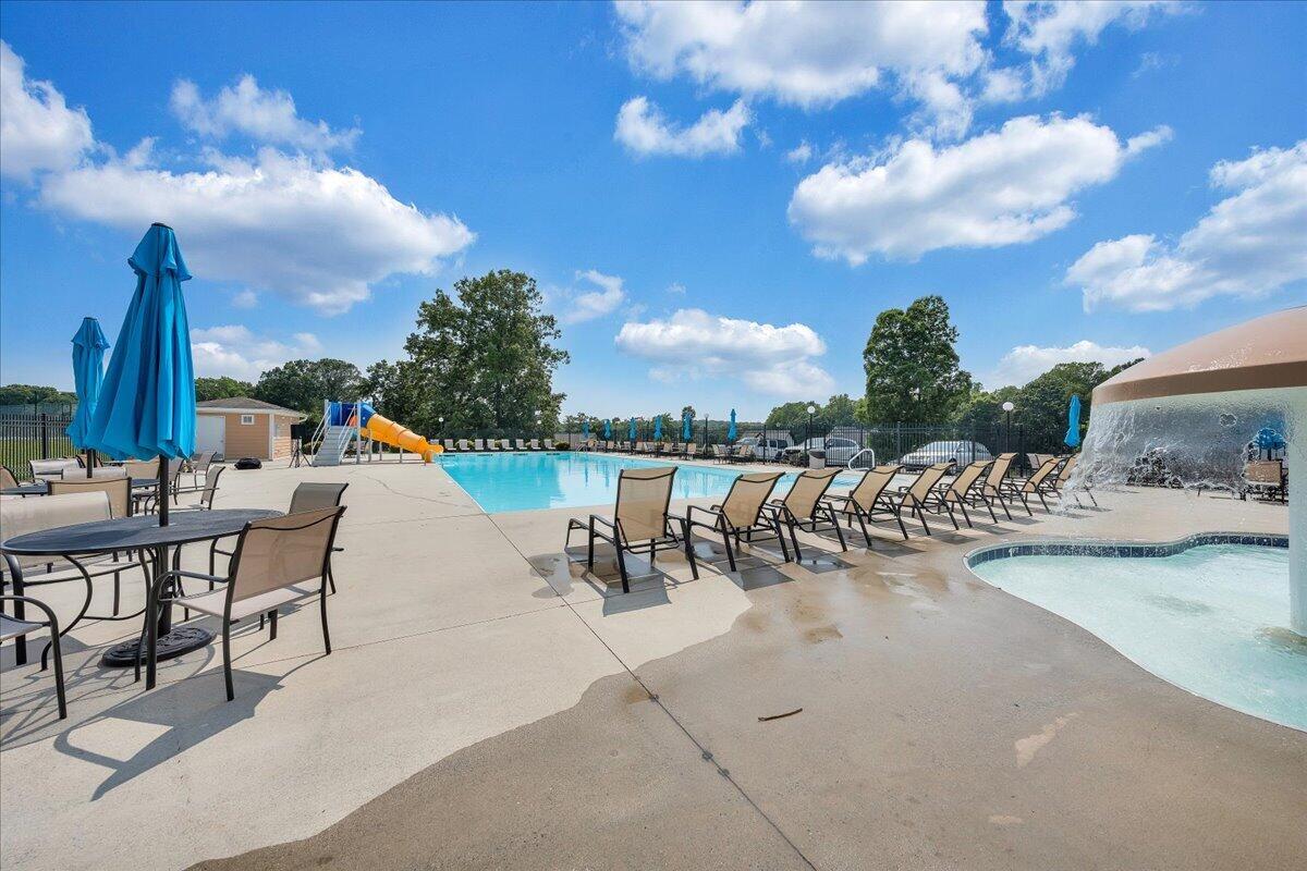 1119 Parkhall RD