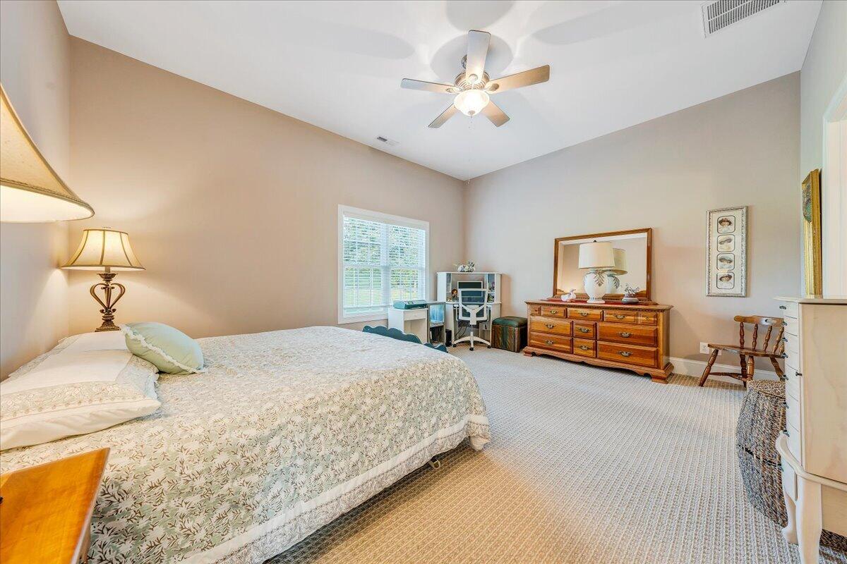 1119 Parkhall RD