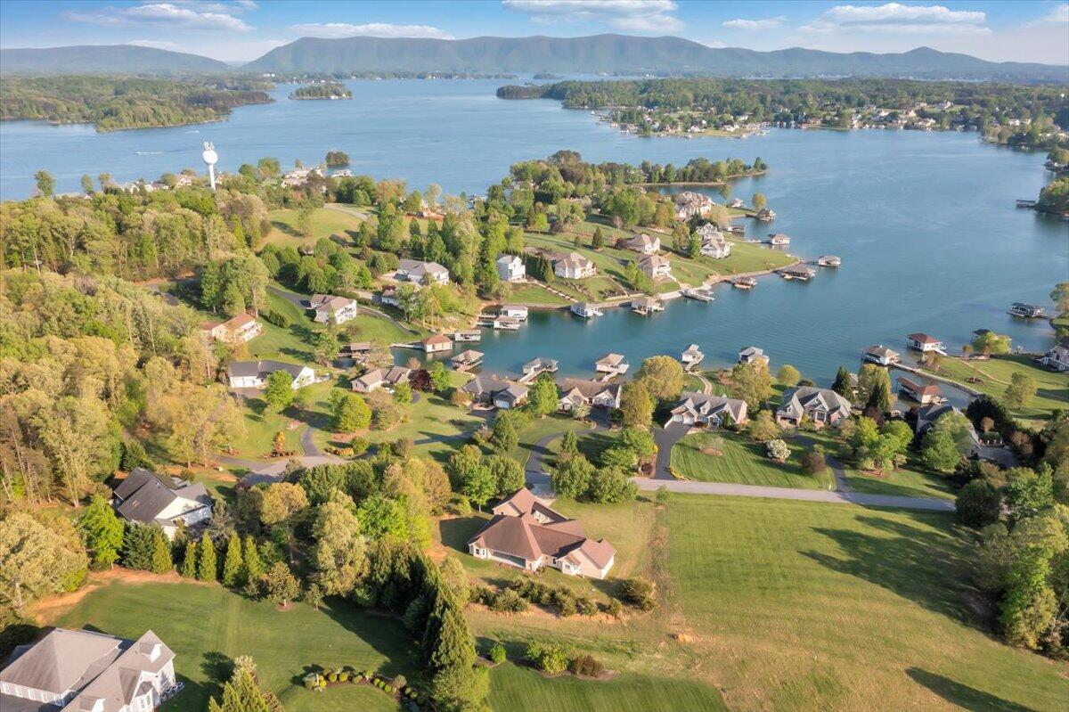 537 Calypso RD