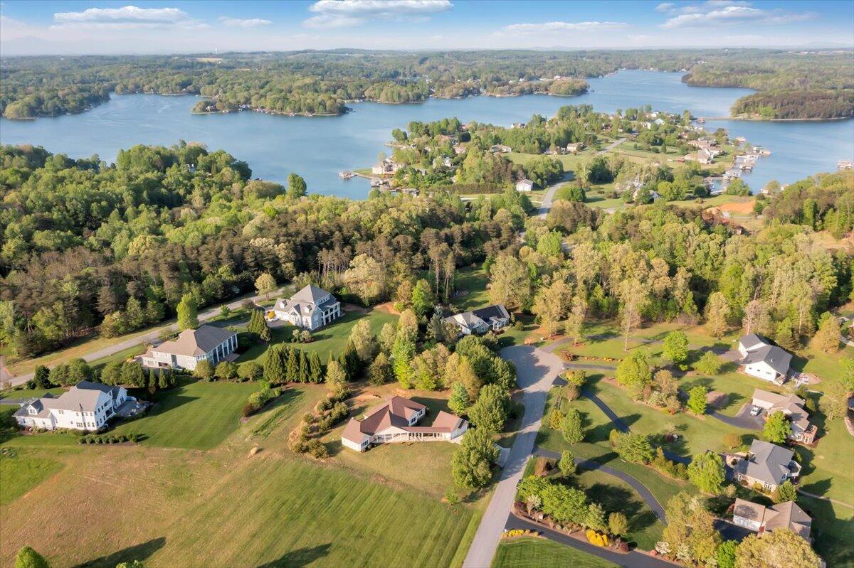 537 Calypso RD