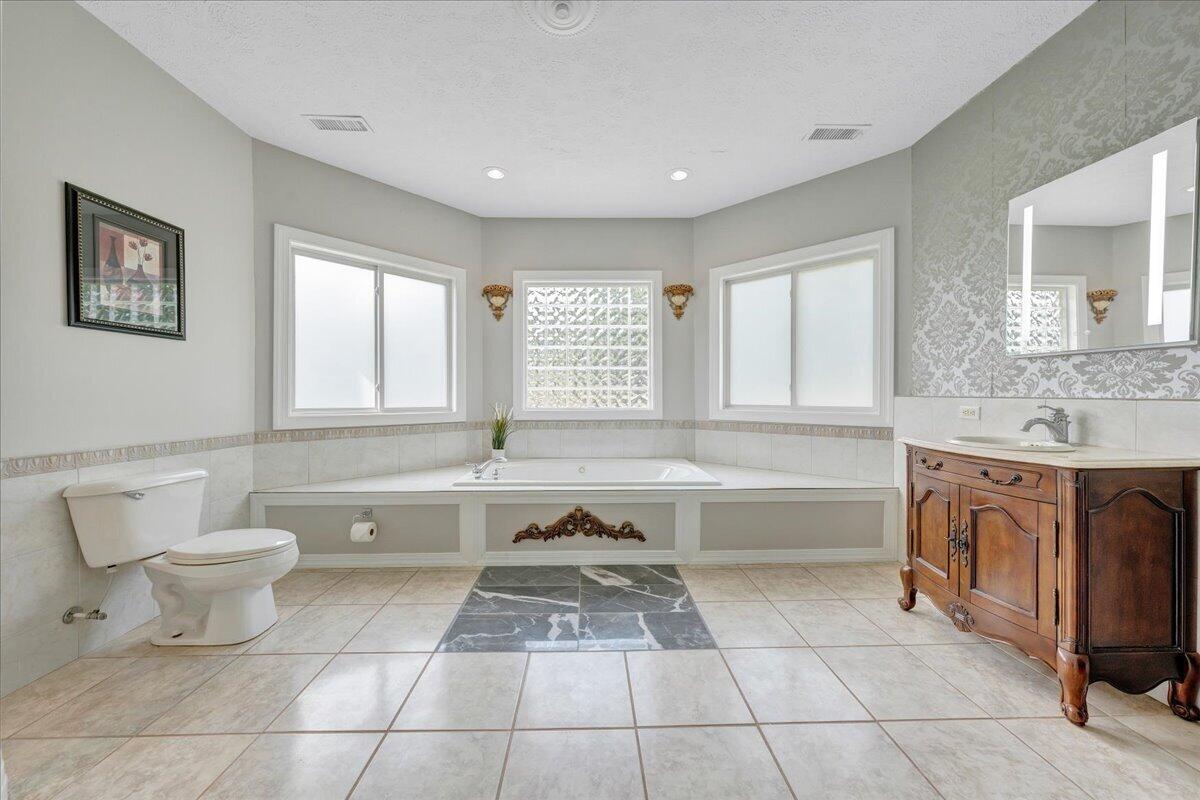 537 Calypso RD