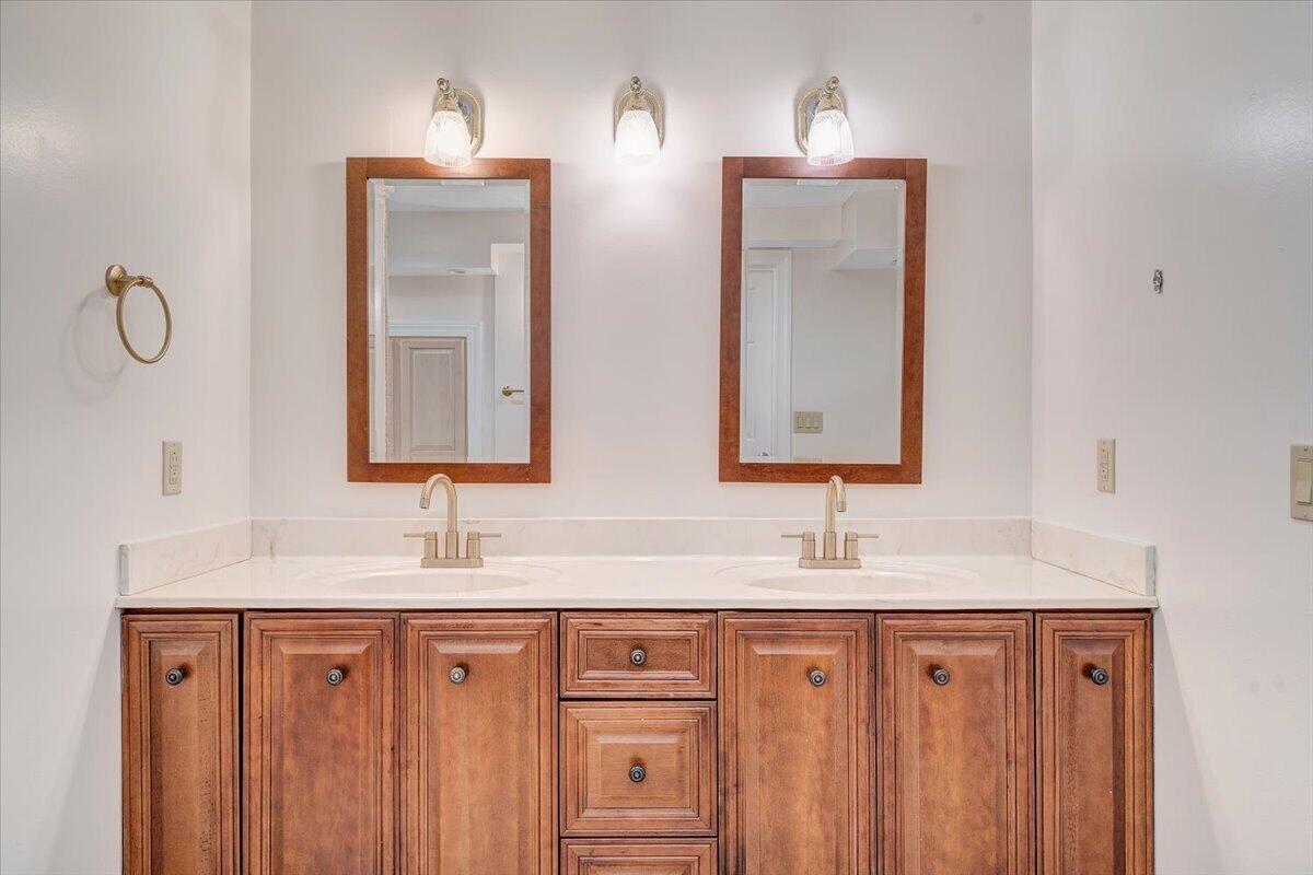 310 Saddleback TRL