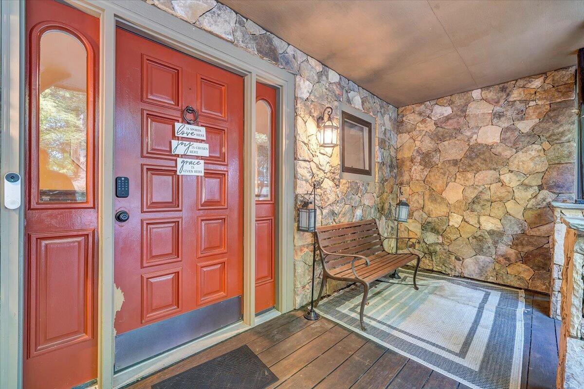 310 Saddleback TRL