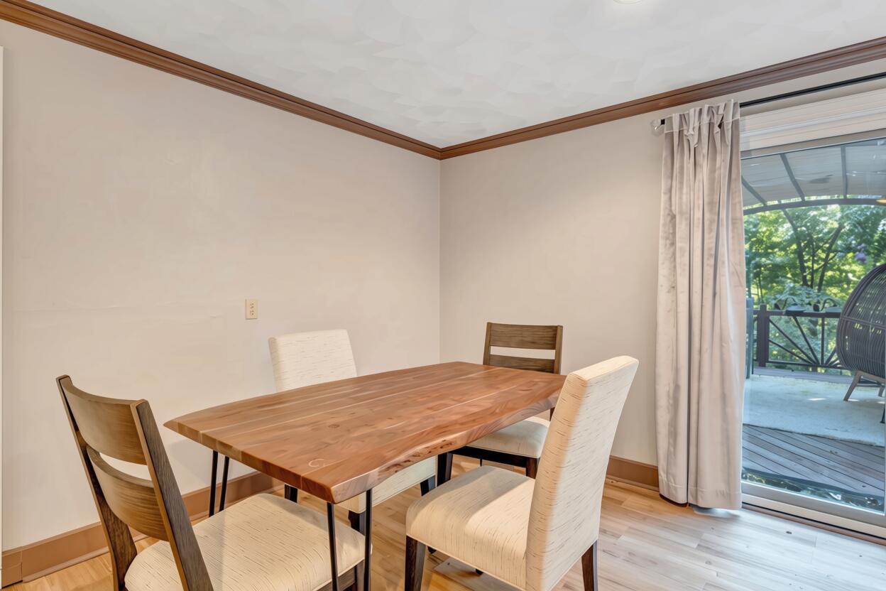 310 Saddleback TRL