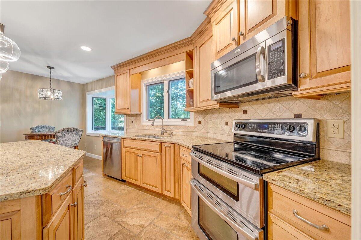 310 Saddleback TRL