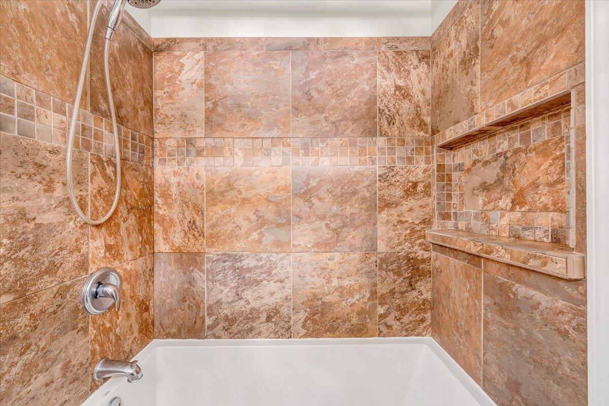 310 Saddleback TRL