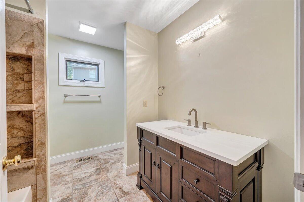 310 Saddleback TRL