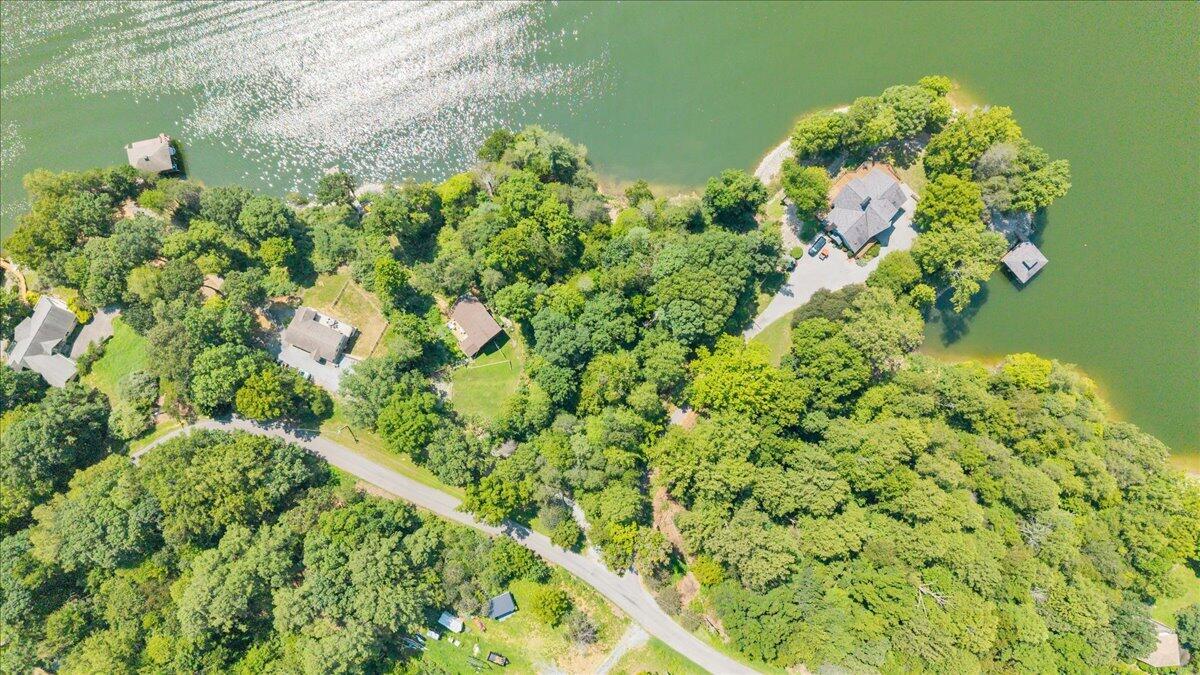 6325 Horseshoe Bend RD