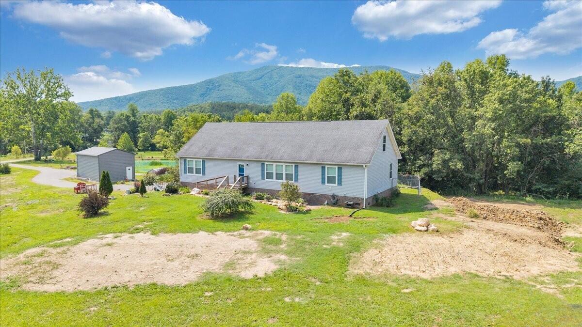 3663 Bradshaw RD