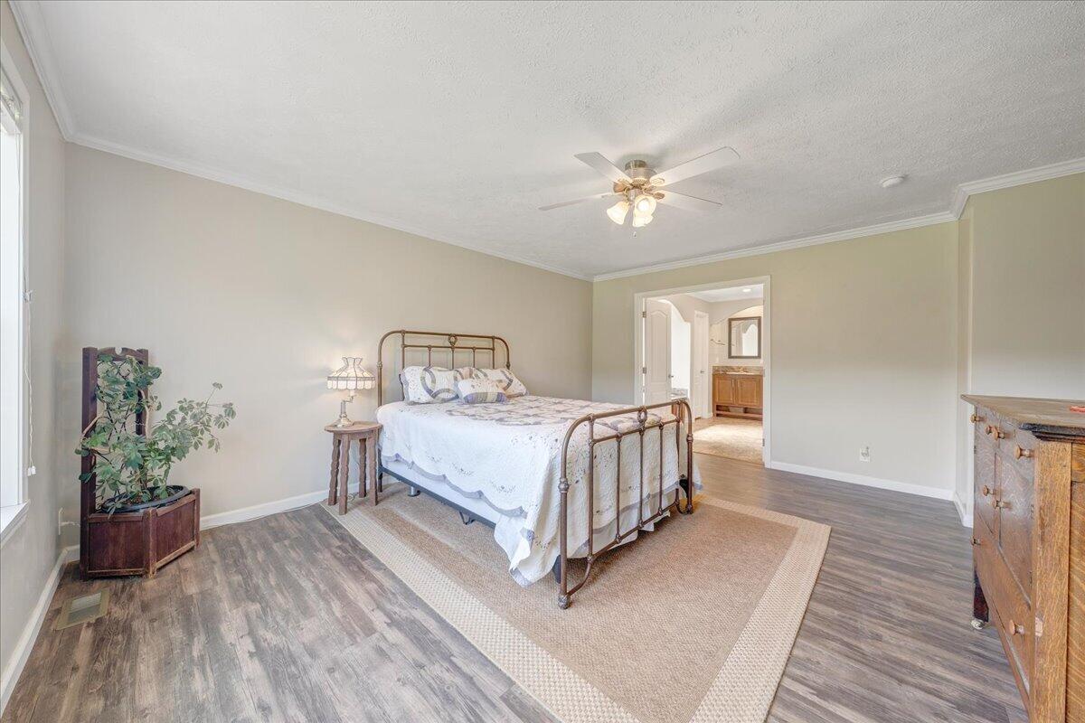 3663 Bradshaw RD