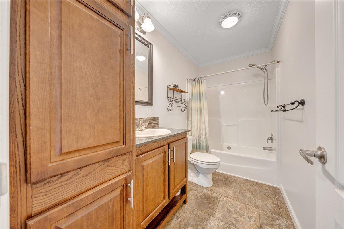 3663 Bradshaw RD