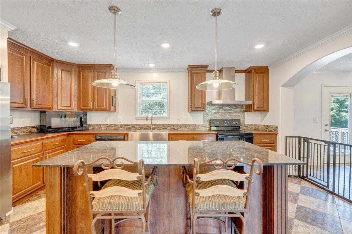 3663 Bradshaw RD