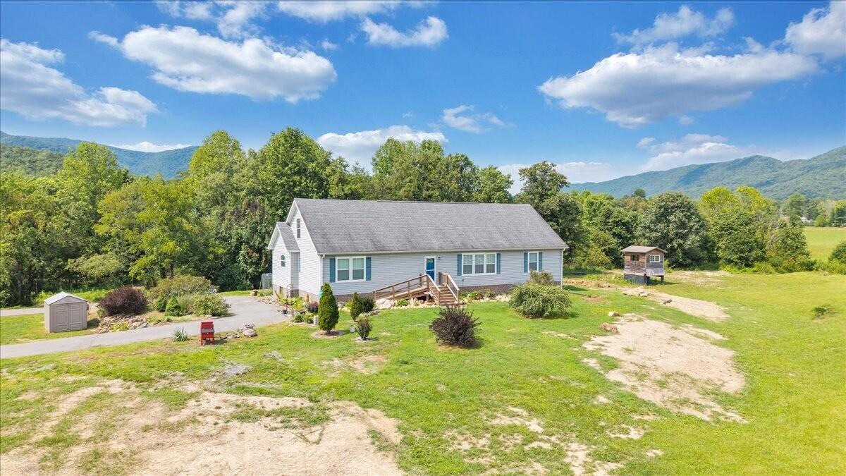 3663 Bradshaw RD