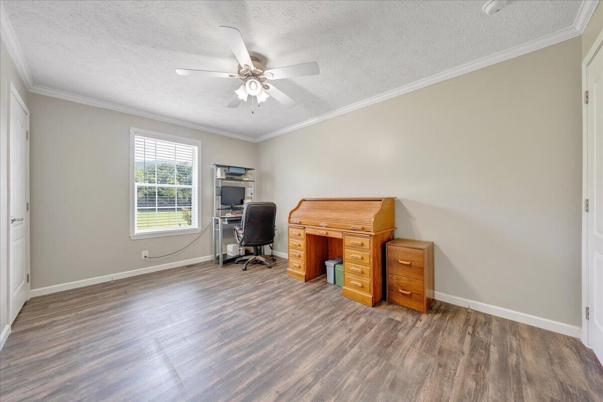 3663 Bradshaw RD