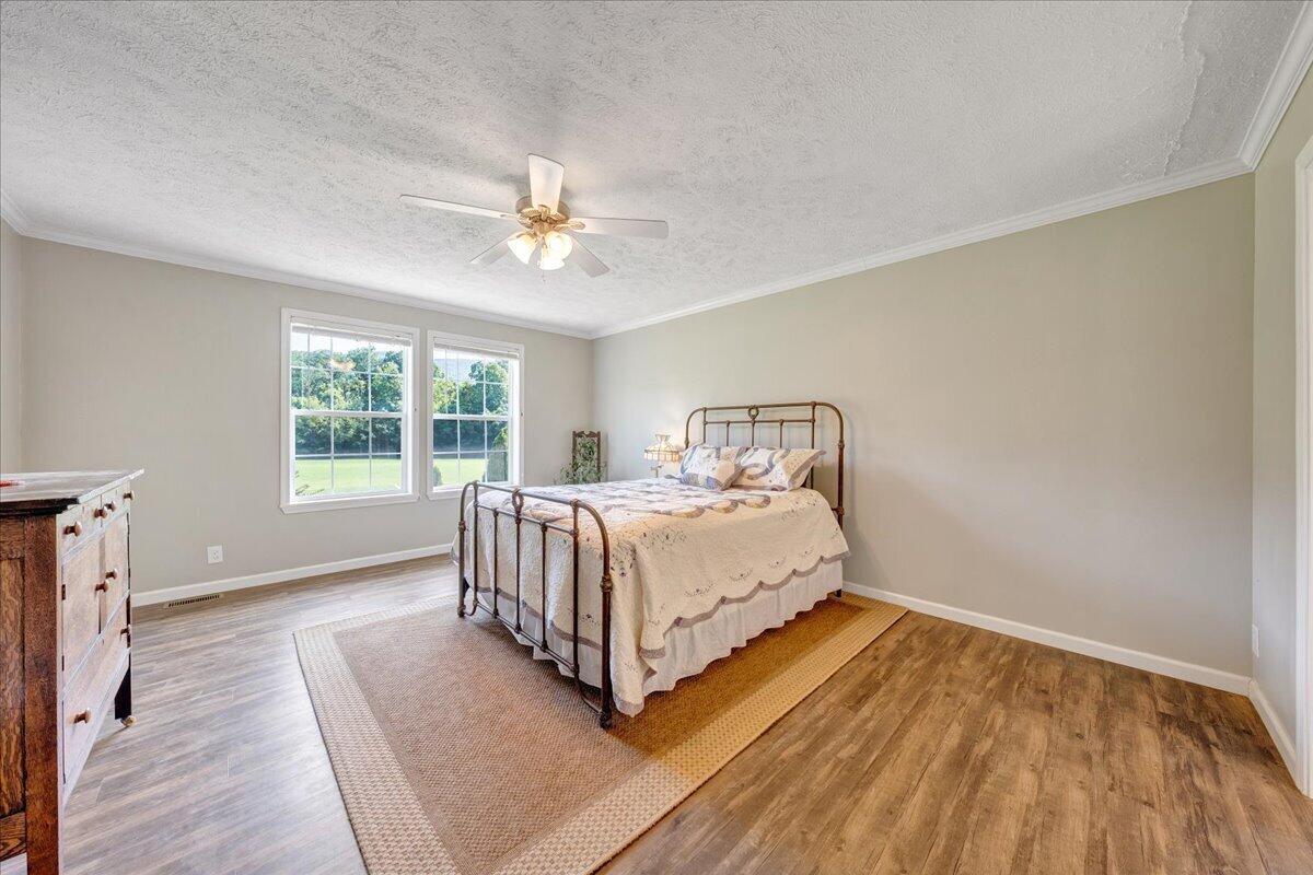 3663 Bradshaw RD