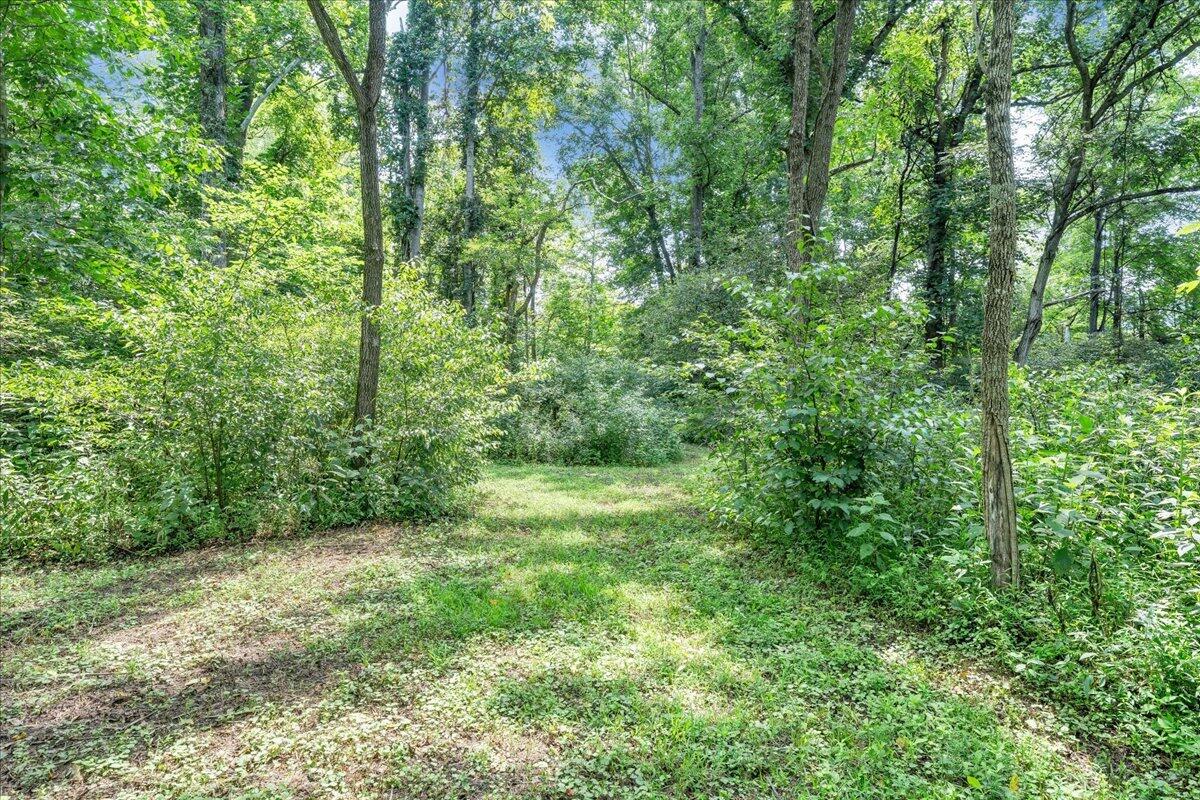3663 Bradshaw RD