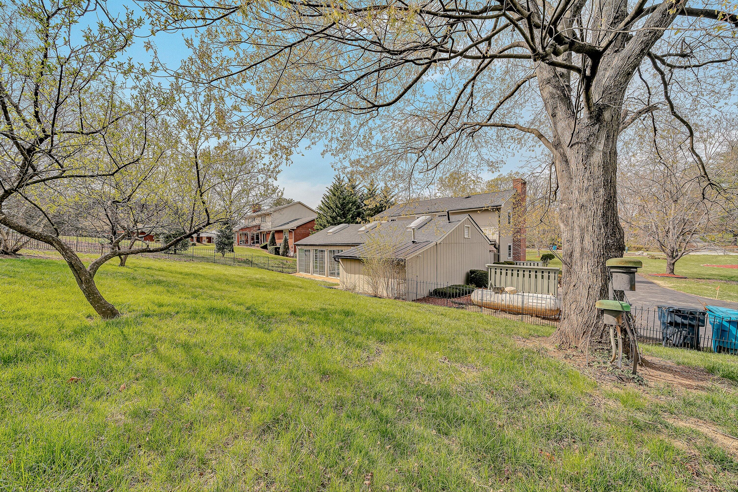 4118 Belle Aire CIR SW