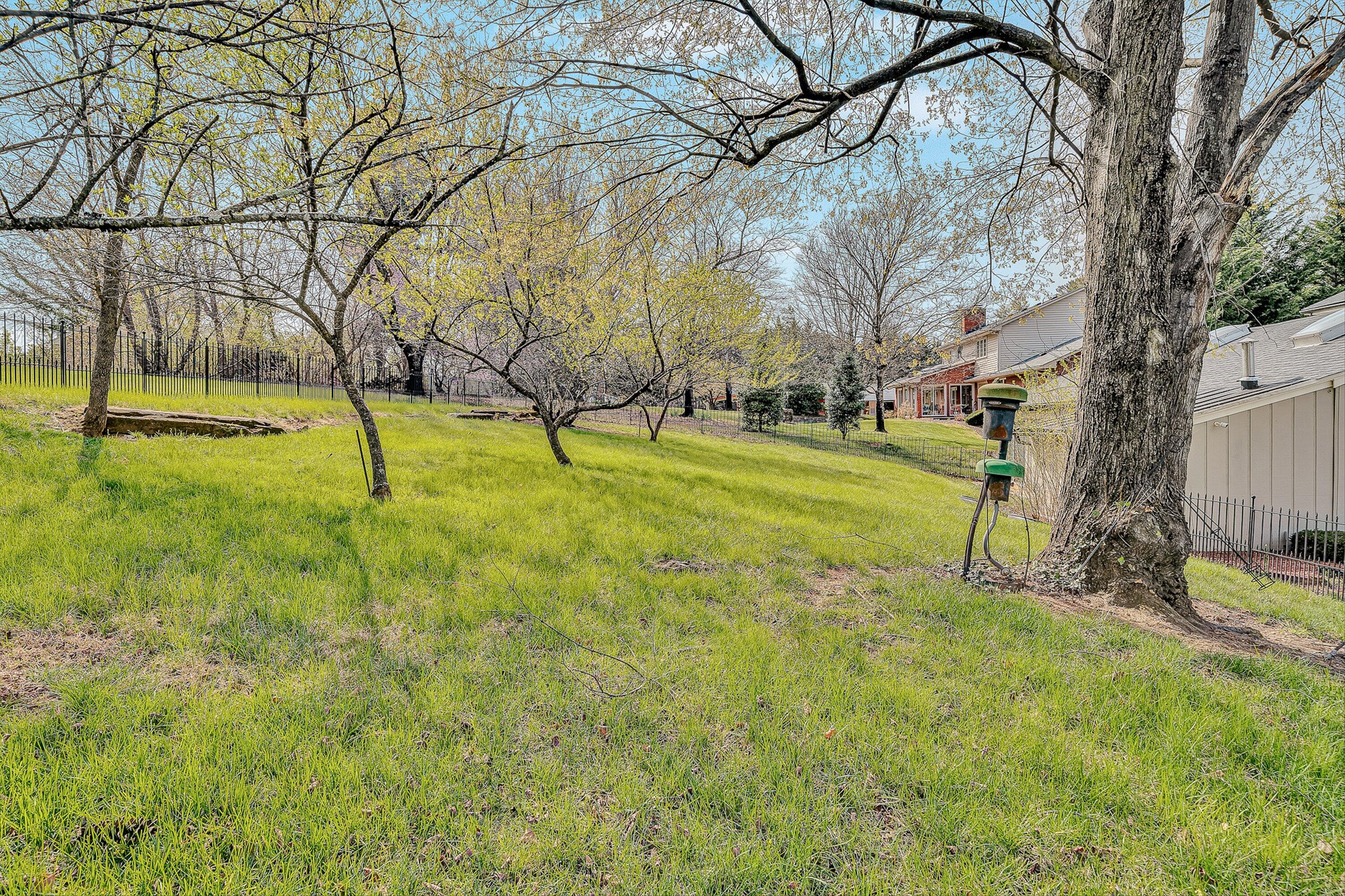 4118 Belle Aire CIR SW