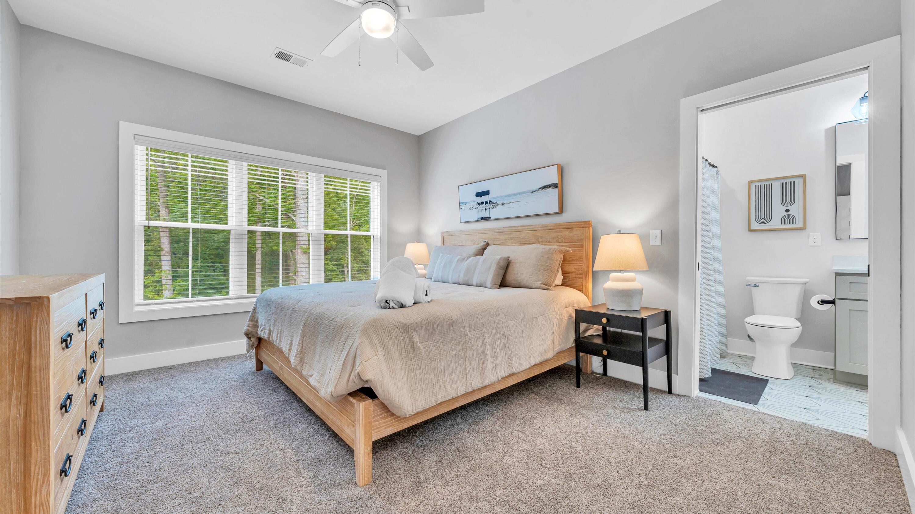 131 Oak Hollow RD