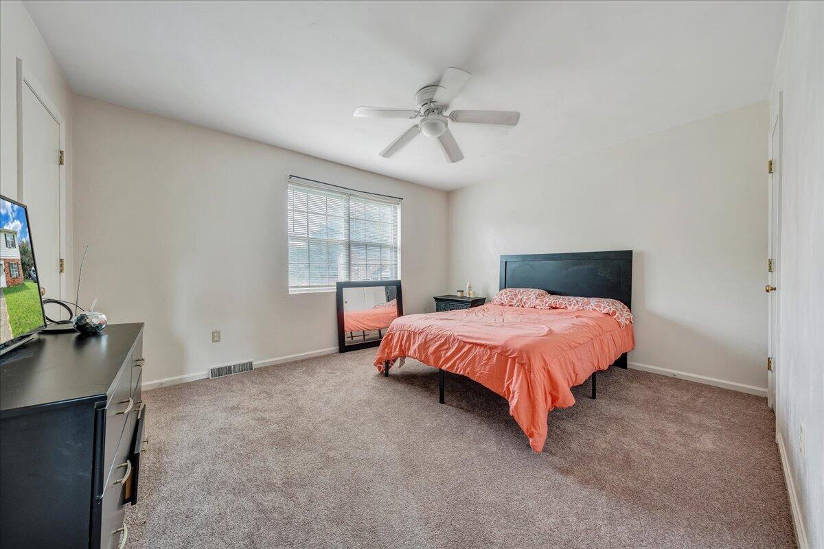 4102 Richland AVE NW