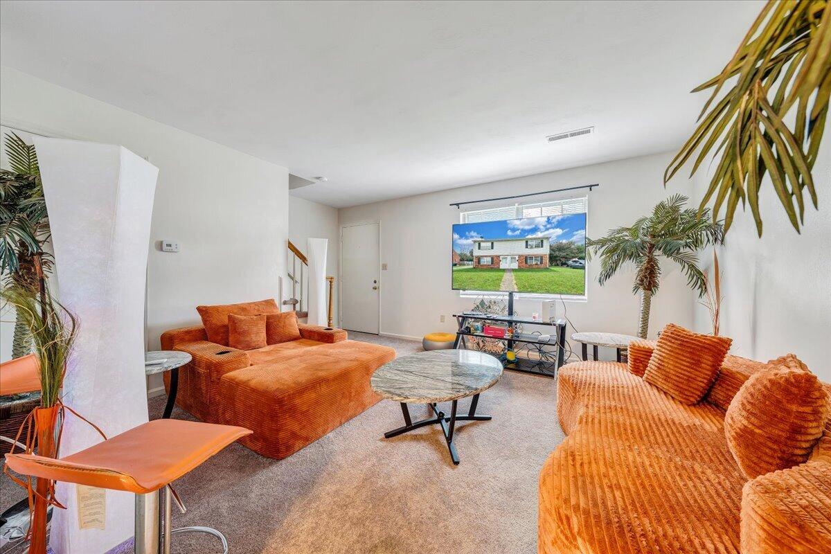 4102 Richland AVE NW