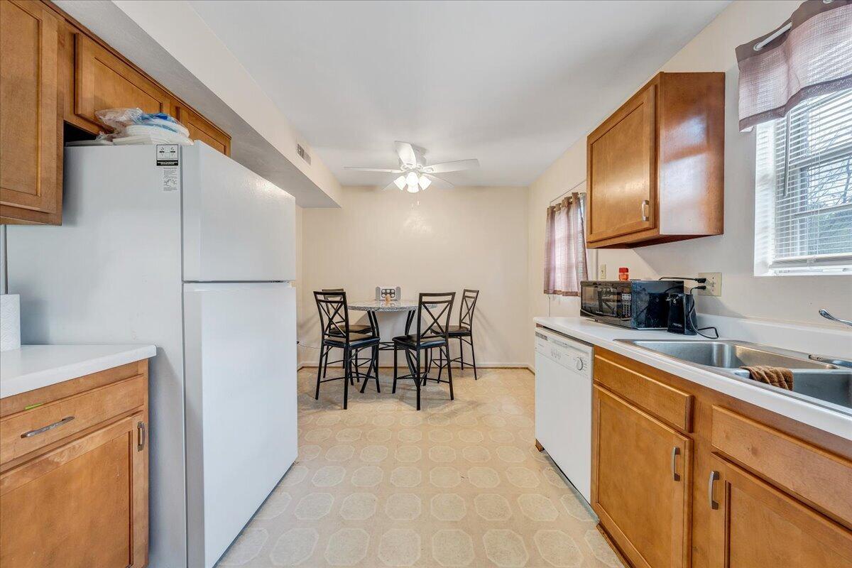 4102 Richland AVE NW
