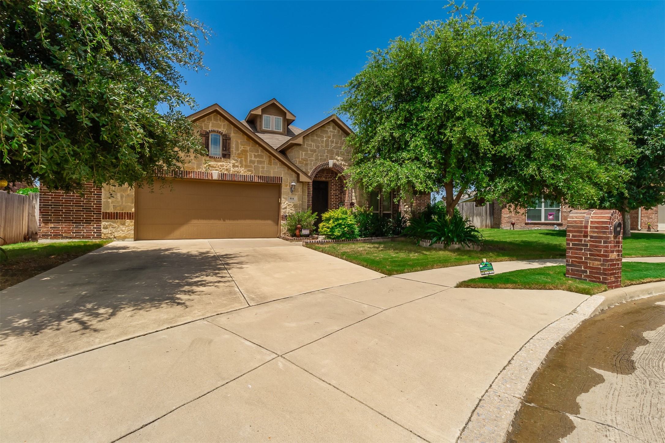 804 Forest Heights Drive